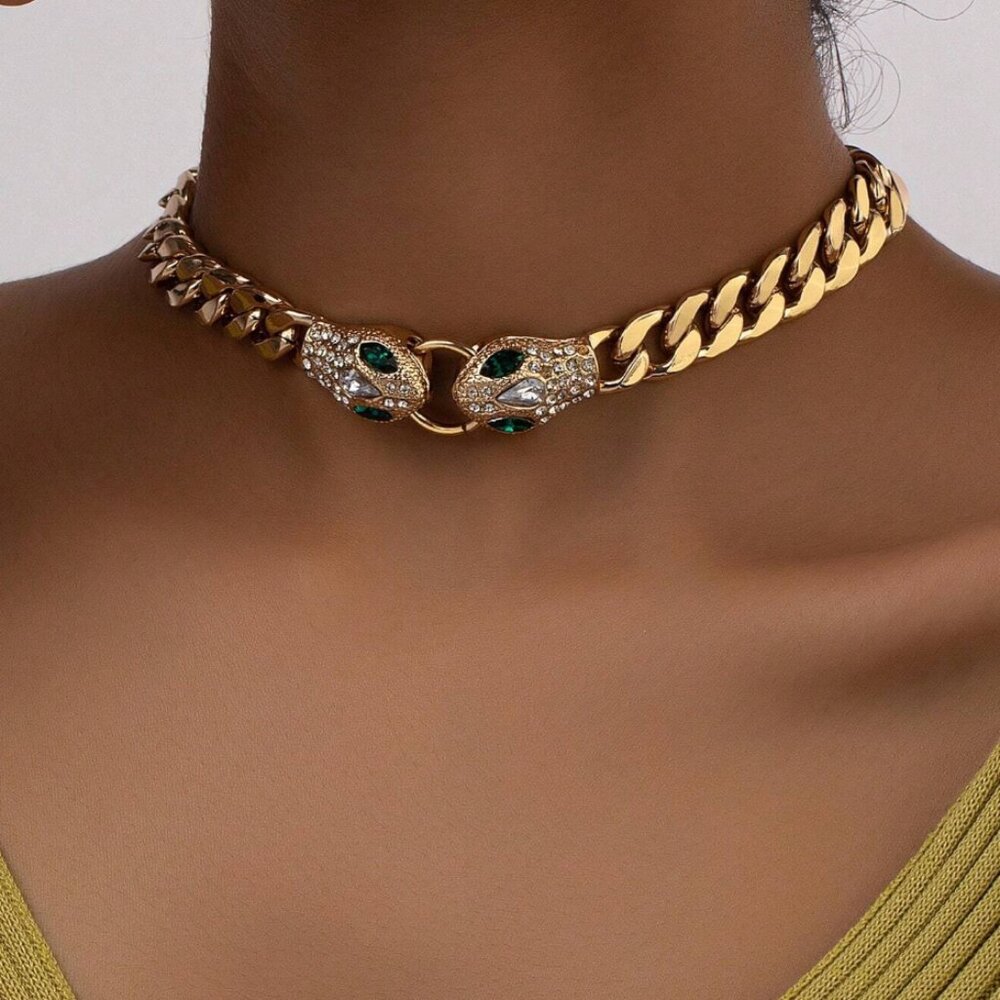 Fashionable Art Deco Snake Choker Chain Necklace in Gold, NWT